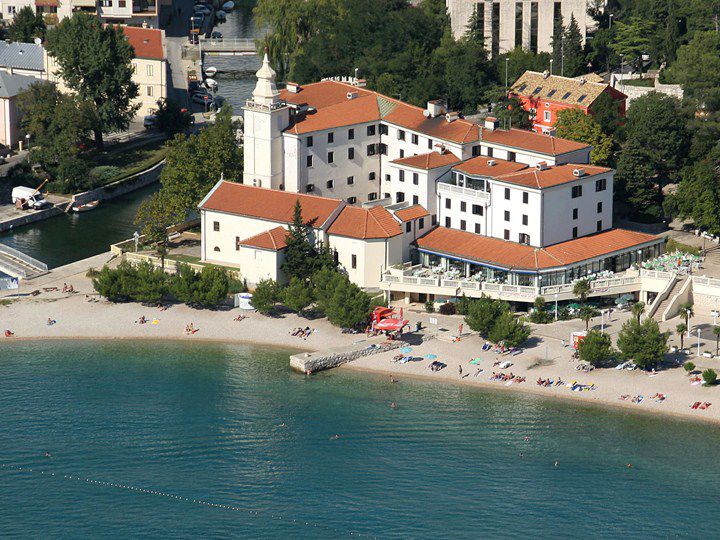 Hotel Kastel Crikvenica Εξωτερικό φωτογραφία