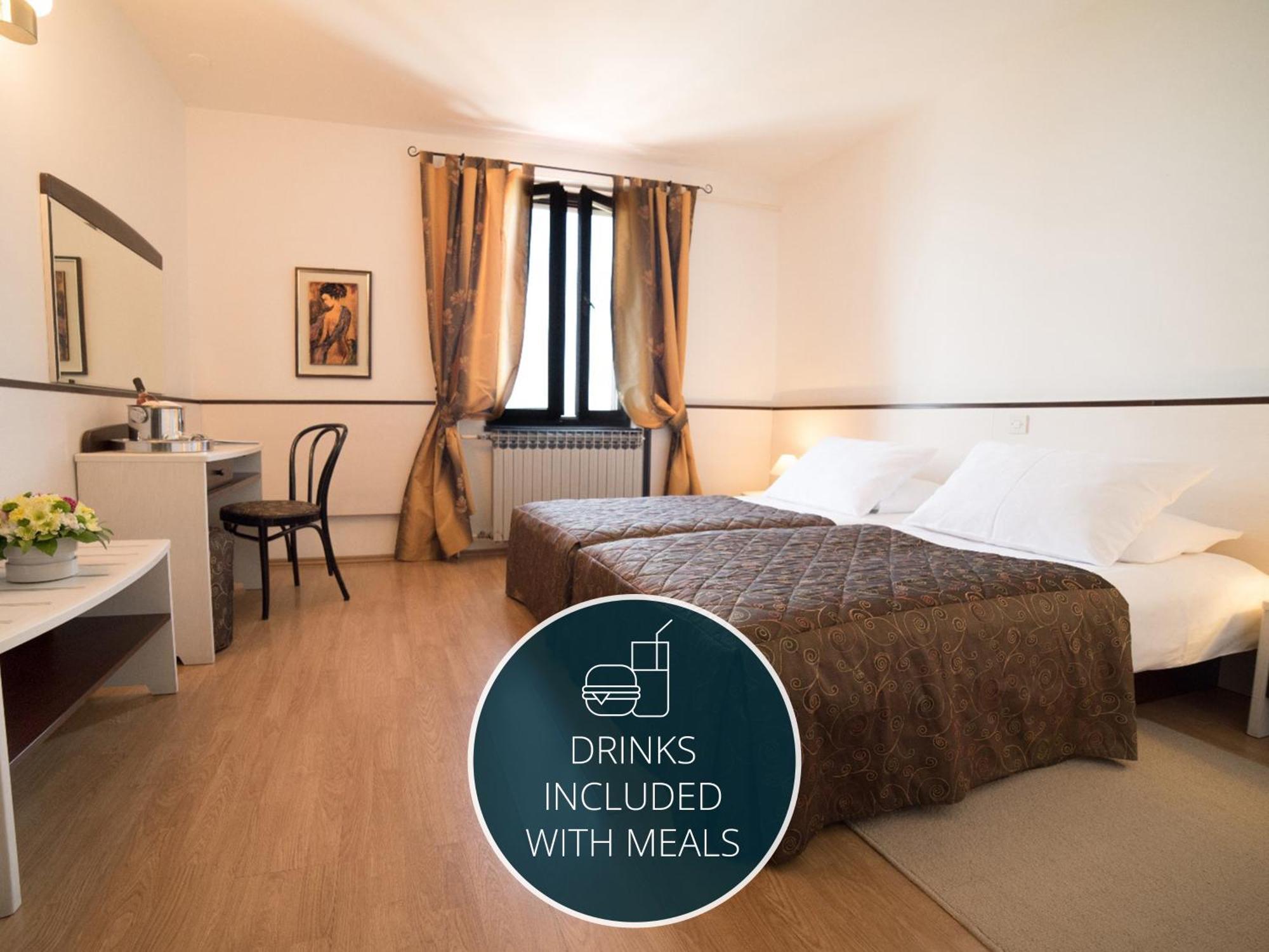 Hotel Kastel Crikvenica Εξωτερικό φωτογραφία