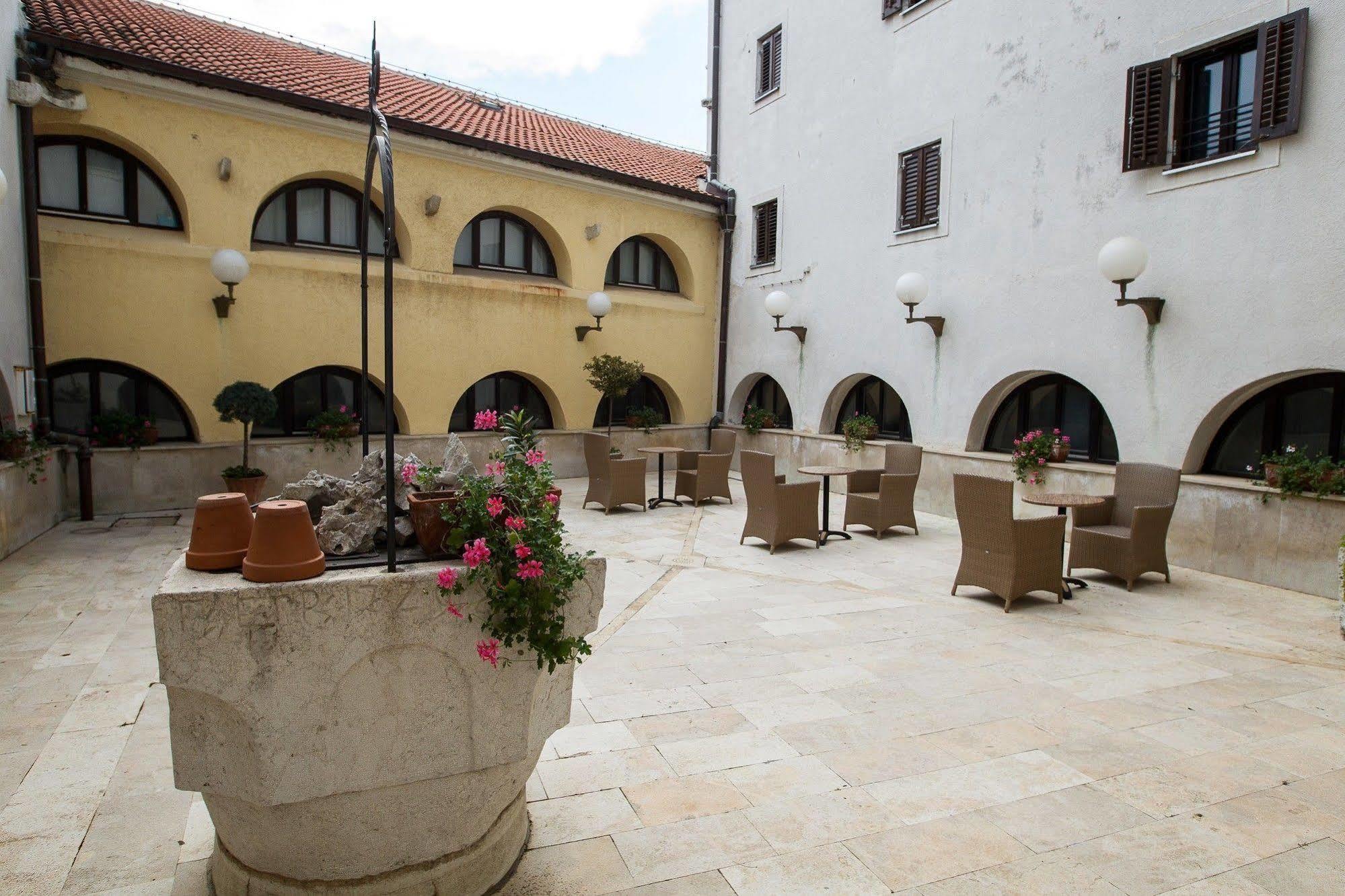 Hotel Kastel Crikvenica Εξωτερικό φωτογραφία