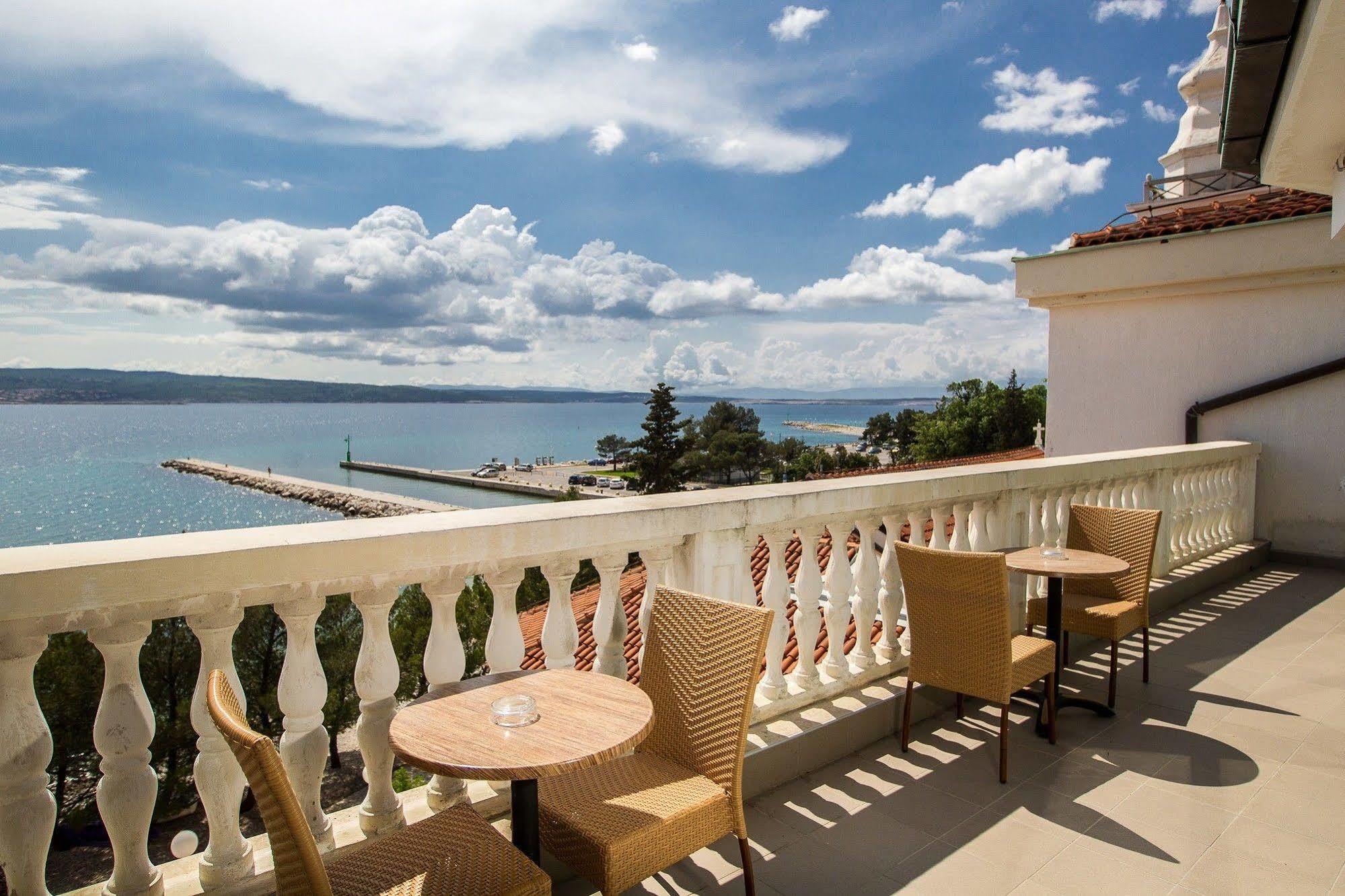 Hotel Kastel Crikvenica Εξωτερικό φωτογραφία
